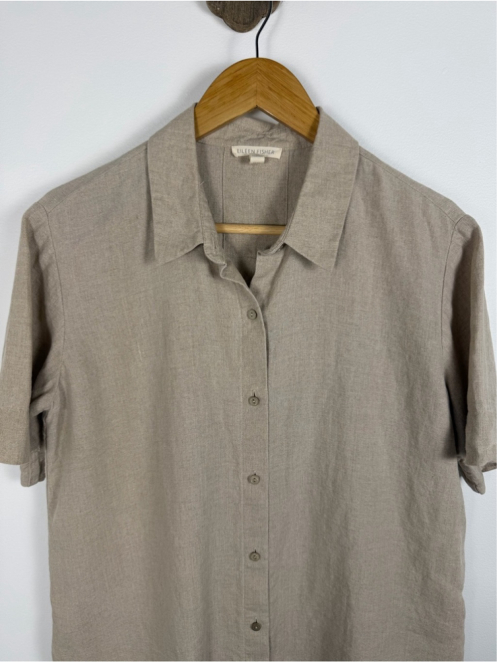 Eileen Fisher Beige Organic Linen Boxy Button Up Minimalist Capsule Shirt XS - Picture 2 of 9